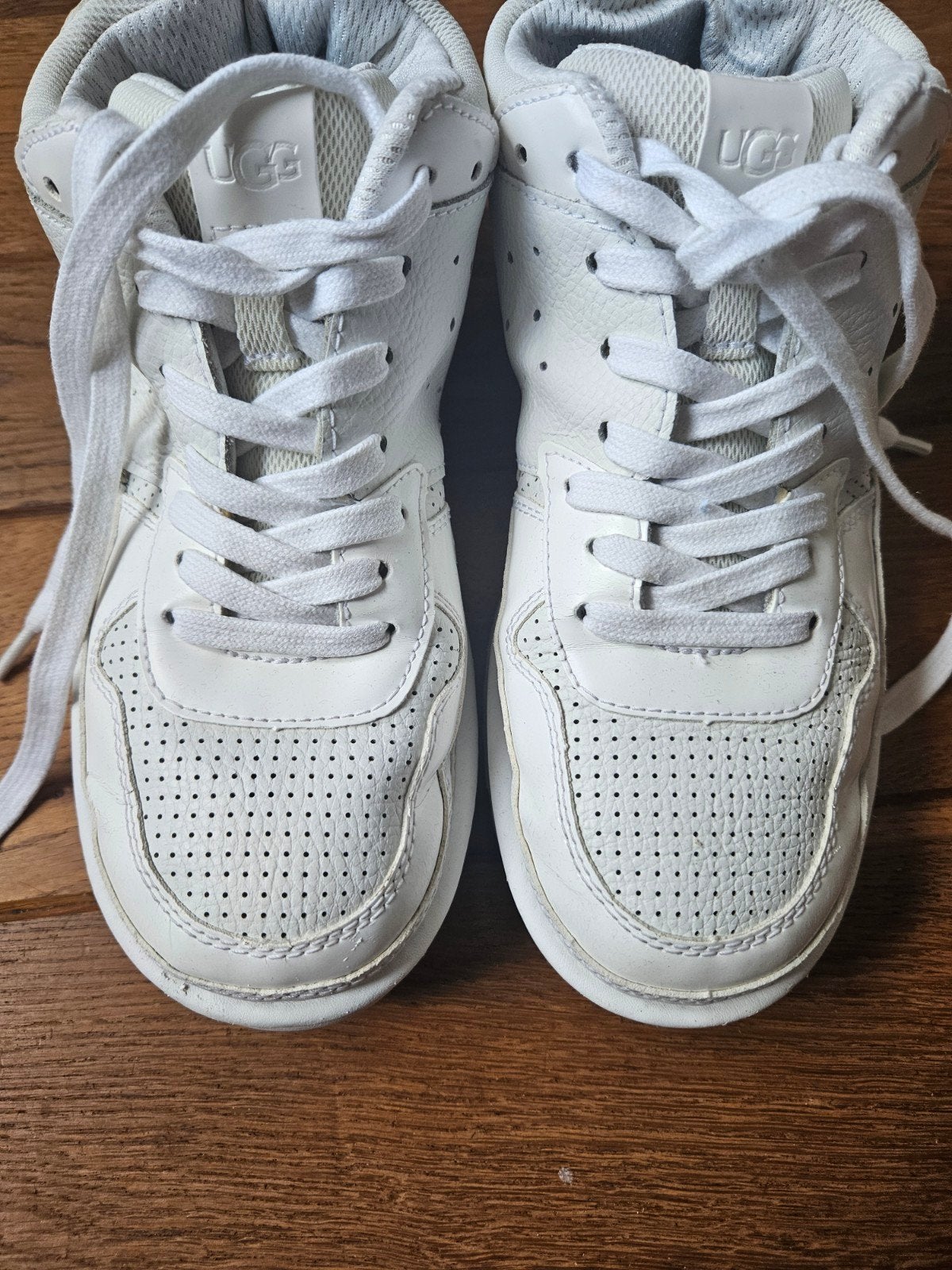Witte UGG Leren Sneakers Maat 40, Kleding | Dames, UGG, Wit, Ophalen of Verzenden, Sneakers of Gympen