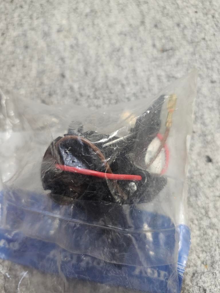 NOS Volvo 340/360 sleepring, Auto-onderdelen, Ophalen, Nieuw, Volvo