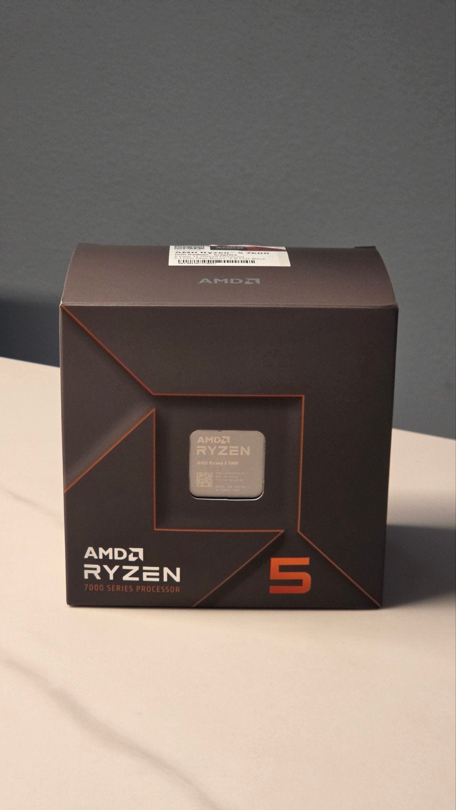 Ryzen 5 7600 Unlocked | Ongebruikte Stock Cooler, Computers en Software, Ophalen, 6-core, AM5, AMD Ryzen 5