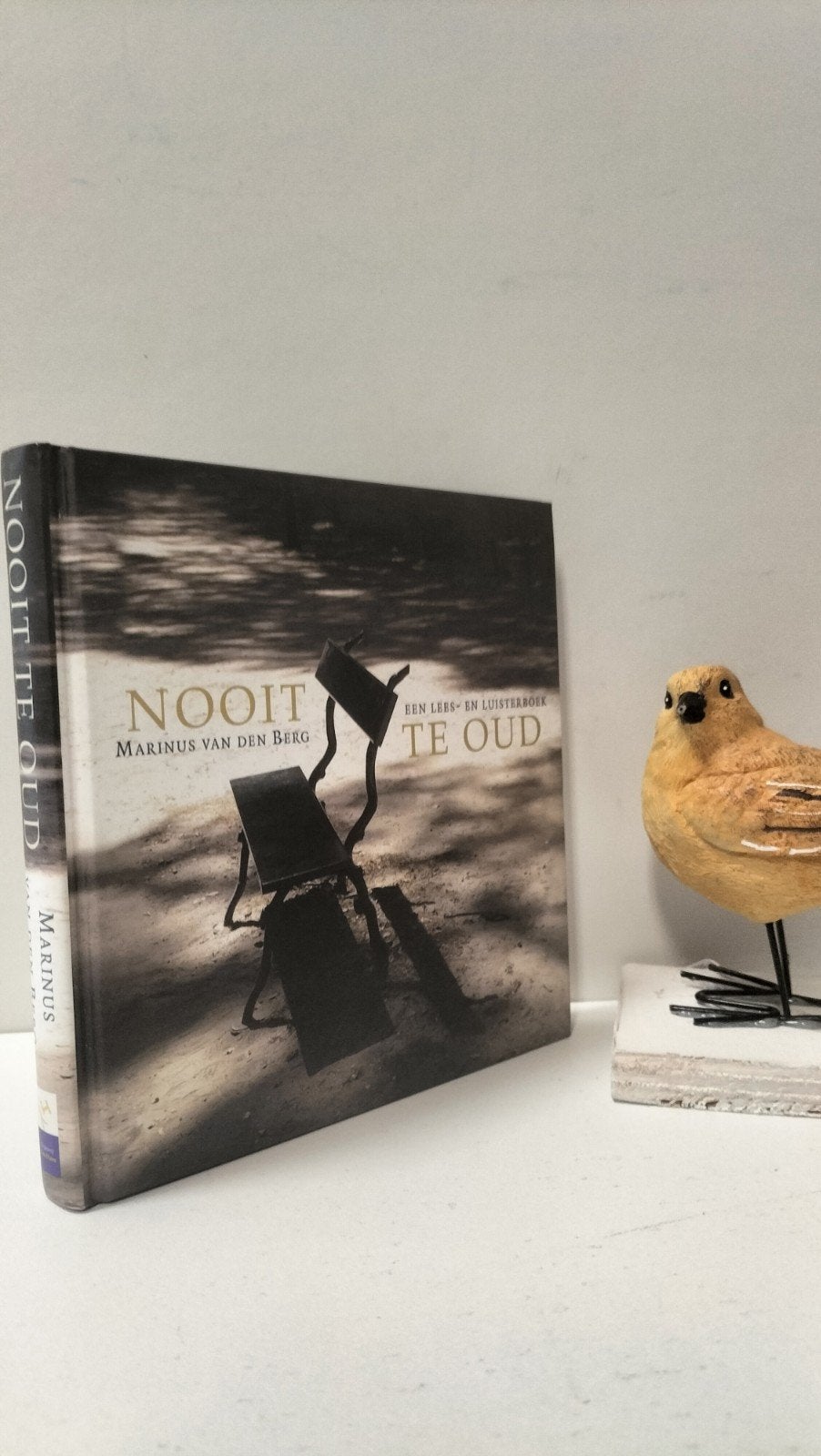 Berg, Marinus van den; Nooit te oud, Ophalen of Verzenden, Gelezen, Christendom | Protestants