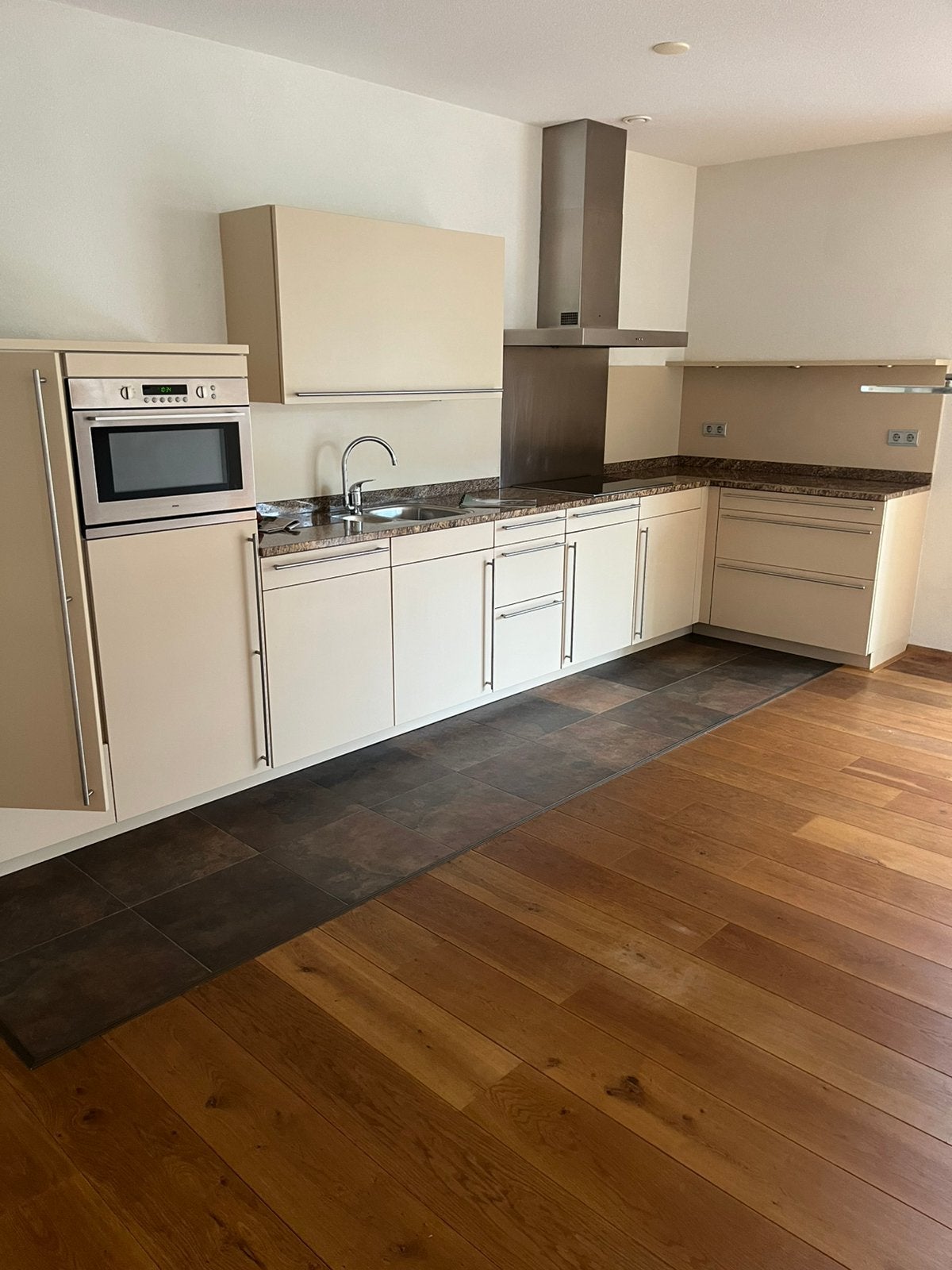 Te koop complete keuken, siematic, Huis en Inrichting, Ophalen, Gebruikt, Crème, Hoekkeuken