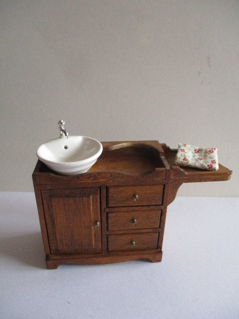 poppenhuis wastafeltje Mini Mundus, Ophalen of Verzenden, Zo goed als nieuw, Decoratie