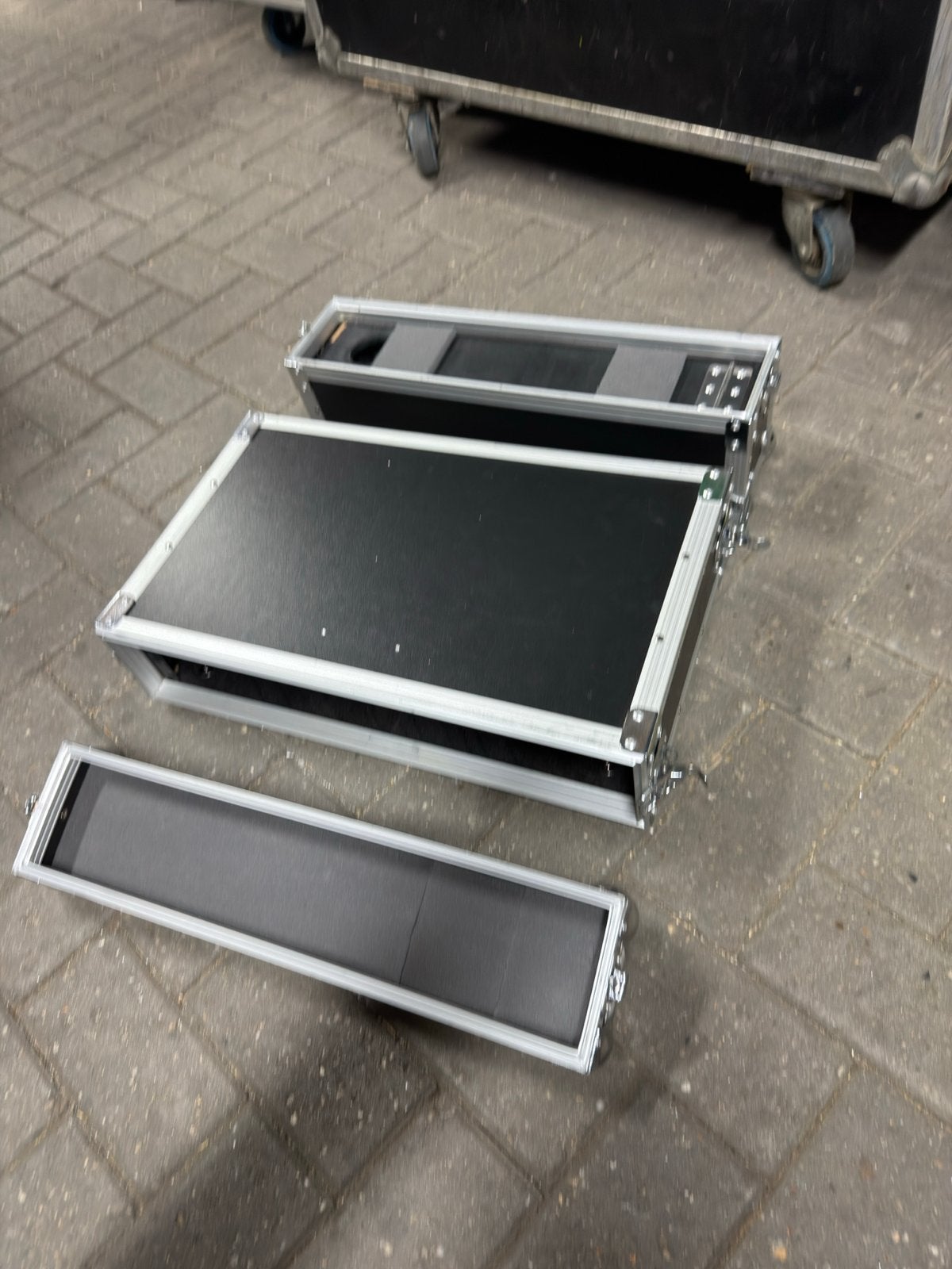 2HE Tunnel Flightcase - Robuuste Bescherming voor Apparatuur, Ophalen, Nieuw, Speaker of Versterker, Flightcase