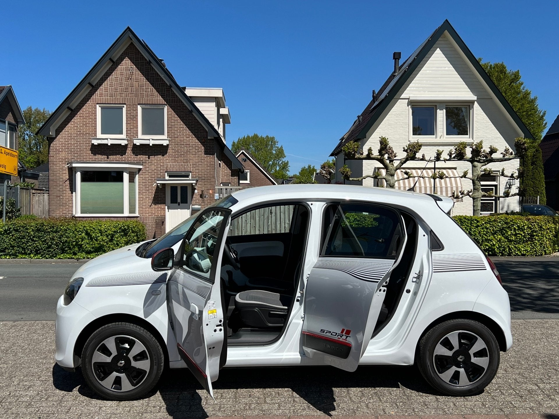 Renault Twingo 1.0 SCe Sport 77.000 km NL-AUTO-NAP., Auto's, Renault, Gebruikt, 840 kg, 4 stoelen, Wit