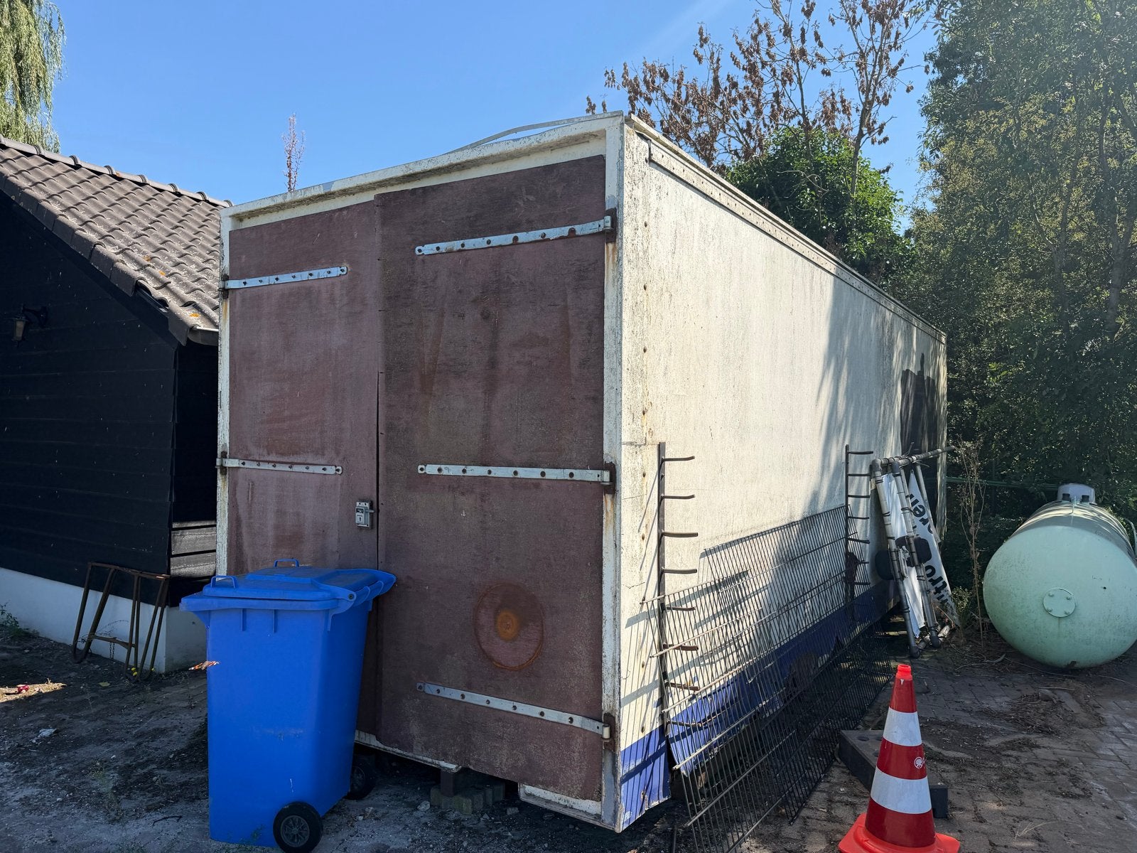 Opslagcontainer/aanhanger - Ideaal voor opslag, Ophalen