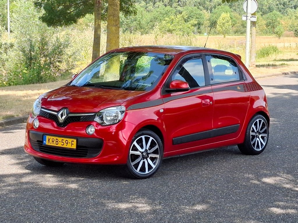 Renault Twingo 1.0 Elia bj 2015 1e Eig Nieuwe APK Lage KM!, Auto's, 4 stoelen, Bedrijf, Handgeschakeld, 3 cilinders
