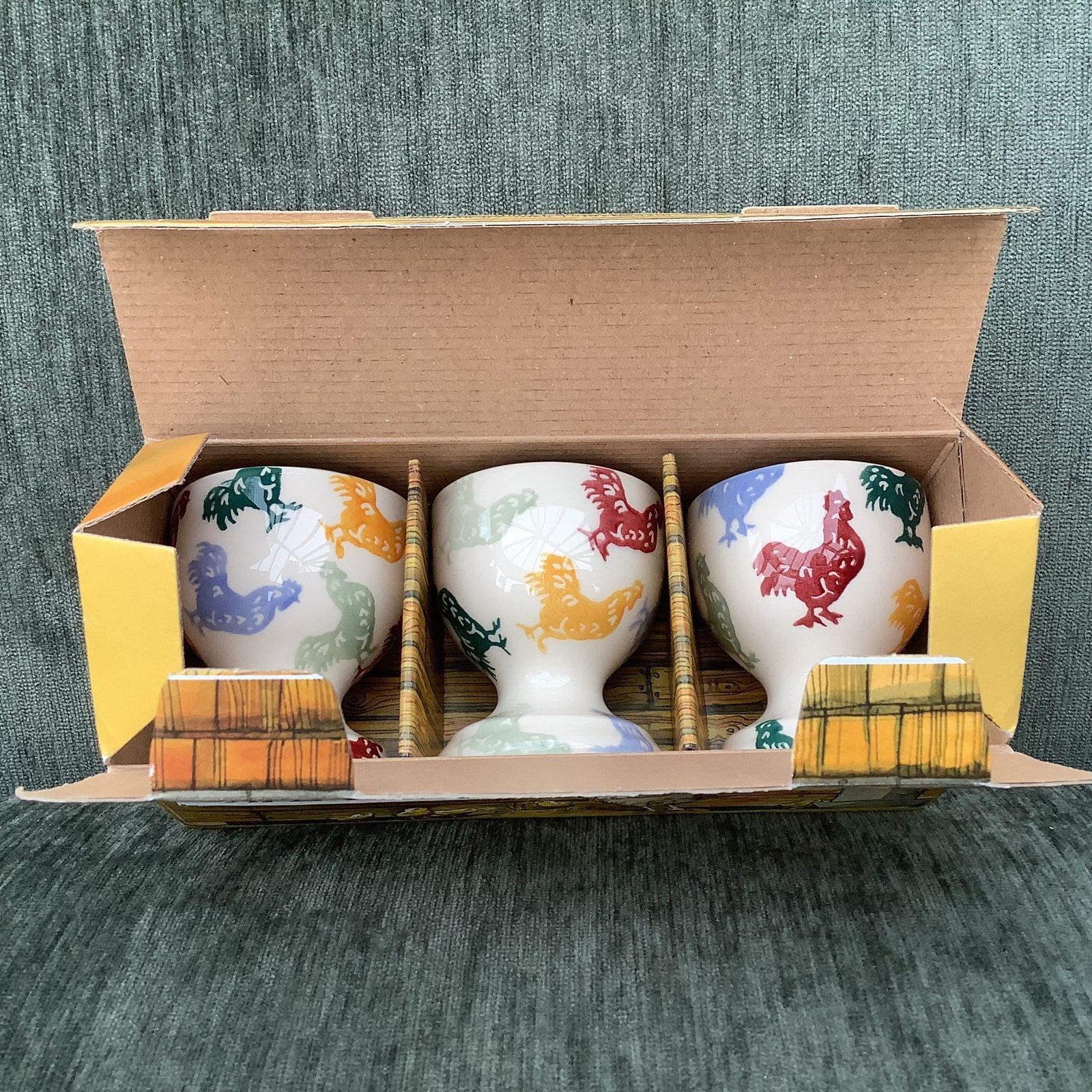Emma Bridgewater - servies - Polka Hens🐓3 Egg Cups - Nieuw!, Overige typen, Nieuw, Ophalen of Verzenden, Emma Bridgewater