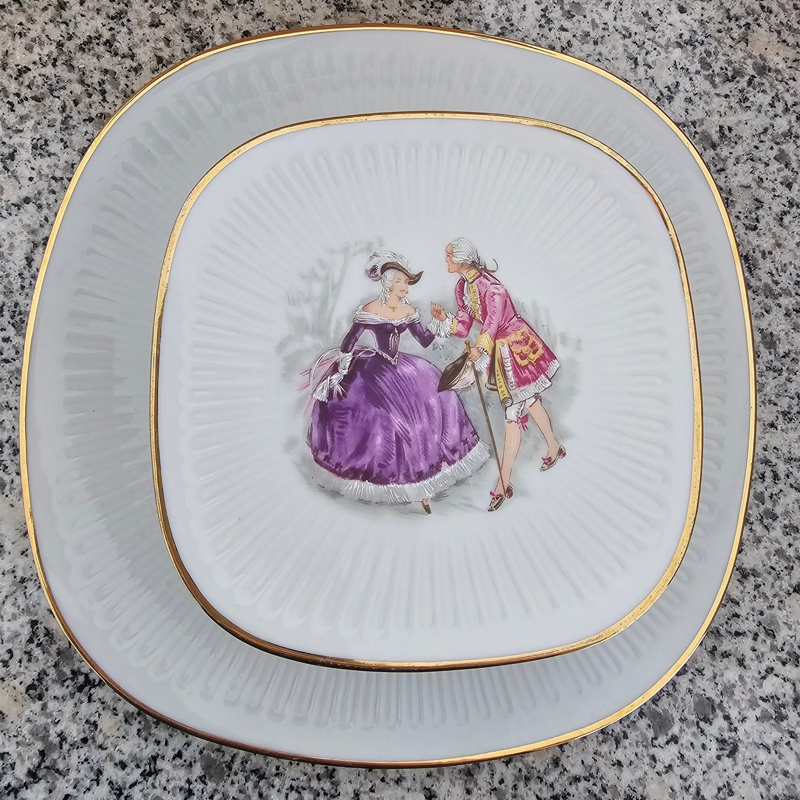 Vintage gebakset, Ophalen