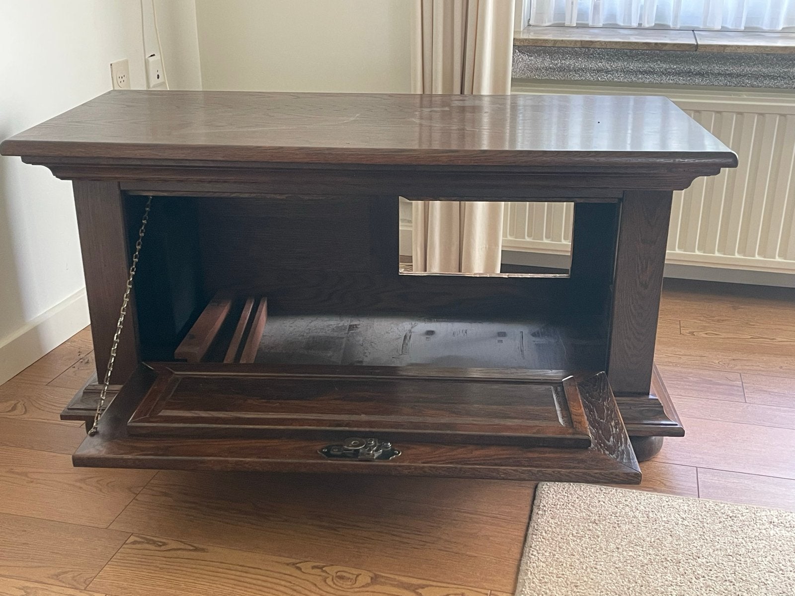 Eikenhouten tv dressoir kastje, Ophalen, Gebruikt, Eikenhout, 50 tot 100 cm