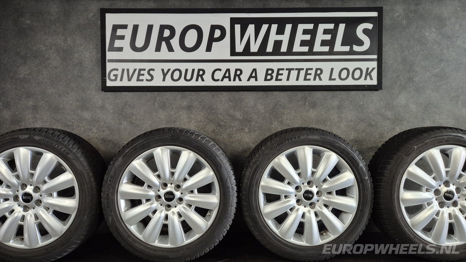 18 inch JCW Star Spoke 531 winter velgen Mini Countryman F60