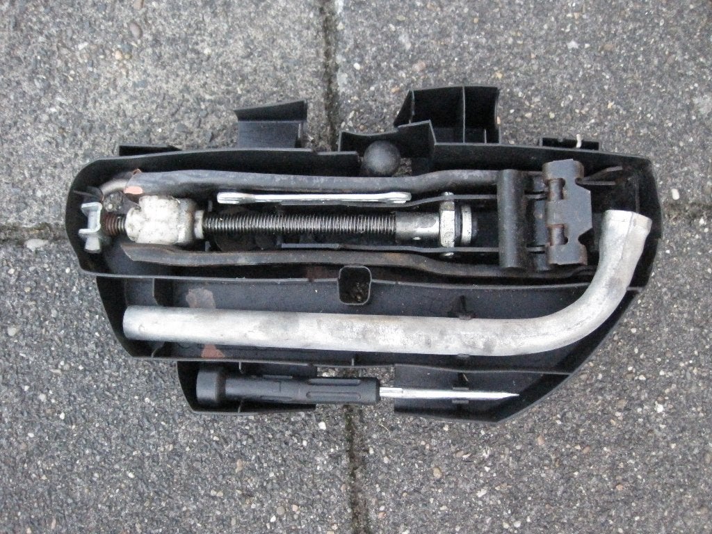Gereedschap set voor in Lupo, Auto diversen, Ophalen, Gebruikt
