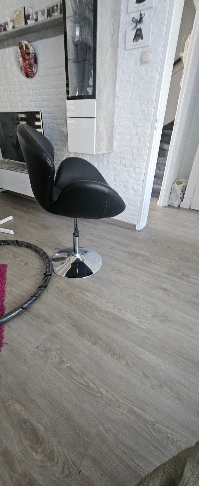 Zwarte design stoel met draaivoet, Ophalen, Gebruikt, Modern Design, Zwart