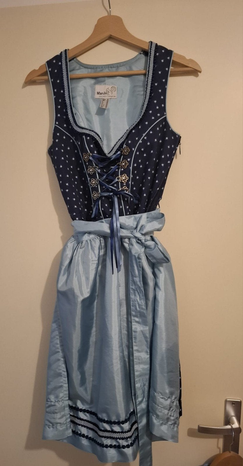 Dirndl merk MarJo maat 38, Ophalen, Zo goed als nieuw, Maat 38/40 (M), Overige thema's
