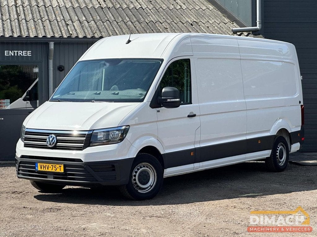 Volkswagen CRAFTER L3H2 maxi - trekhaak - airco - navi - 176, Auto's, Bestelauto's, Gebruikt, Euro 6, 4 cilinders, Volkswagen
