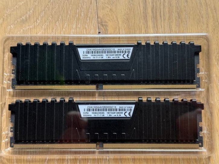 Corsair Vengeance LPX 16GB (2x8GB) DDR4 3000MHz RAM, DDR4, Ophalen of Verzenden, Zo goed als nieuw, Desktop