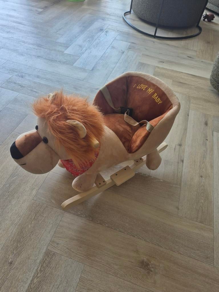 Babygo Hobbelleeuw met geluid, Ophalen, Zo goed als nieuw