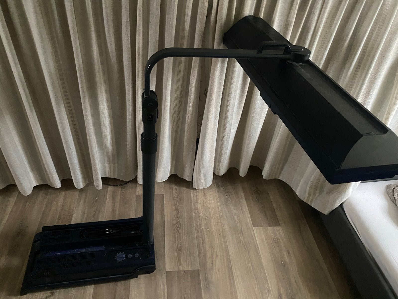 Philips Zonnebank, compact en verstelbaar (MOET WEG!!!), Witgoed en Apparatuur, Ophalen, Gebruikt, Gezichtsbruiner, Minder dan 10 lampen