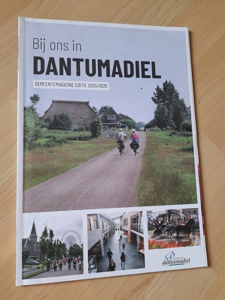 TIJDSCHRIFT BIJ ONS IN DANTUMADEEL EDITIE 2025/2026, Boeken, Ophalen of Verzenden, Zo goed als nieuw, Overige typen