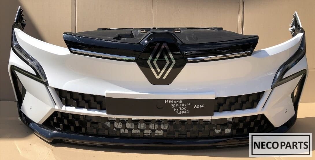 VOORBUMPER RENAULT MEGANE E-TECH BUMPER GRILL COMPLEET, Gebruikt, -, Renault, -