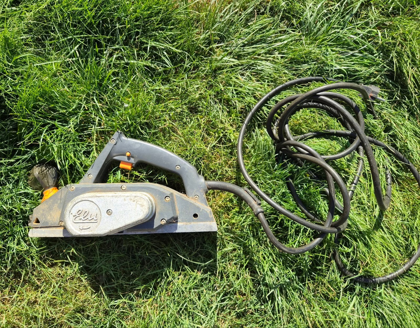 Elu mff80 elektrische schaafmachine, Doe-het-zelf en Verbouw, Schaafmachines, Ophalen of Verzenden, Gebruikt, Elektrisch