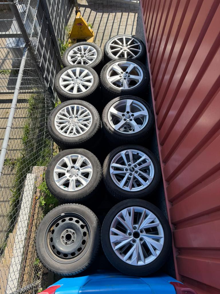 Audi A1 en A3 velgen 5x112 en 5x100 met banden zomer/winter, Ophalen, Gebruikt, Banden en Velgen, 17 inch