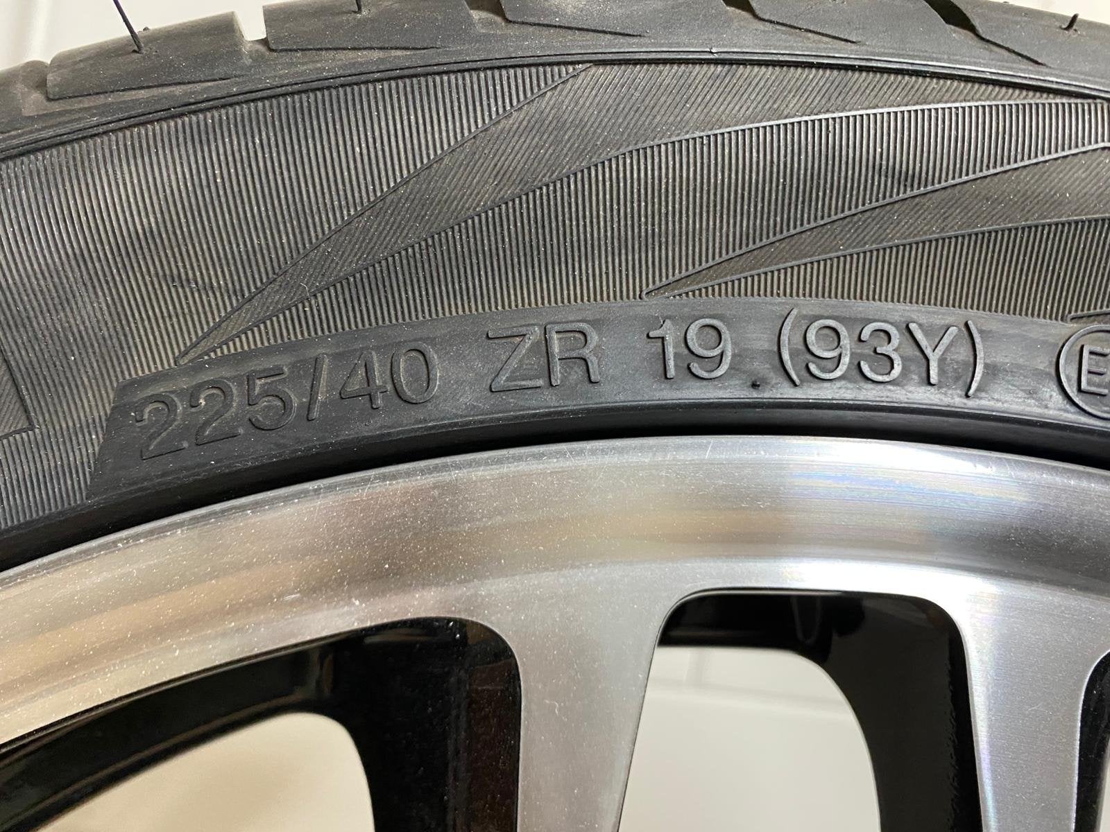Mini Cooper 19 inch JCW velgen met zeer goede banden, Gebruikt, Banden en Velgen, Personenwagen, Ophalen