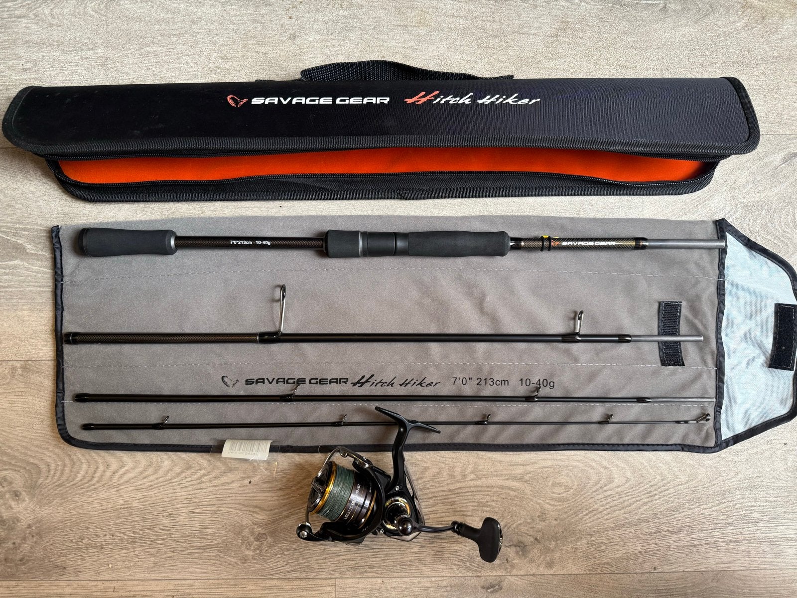 Savage Gear Hitch Hiker werphengel met Daiwa Legalis LT-2500, Ophalen of Verzenden, Nieuw, Complete hengel