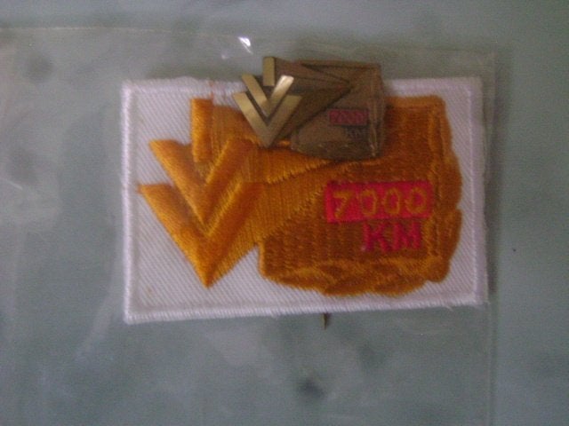 medaille en embleem- IVV wandelpartners 7000km, Ophalen of Verzenden, Overige materialen