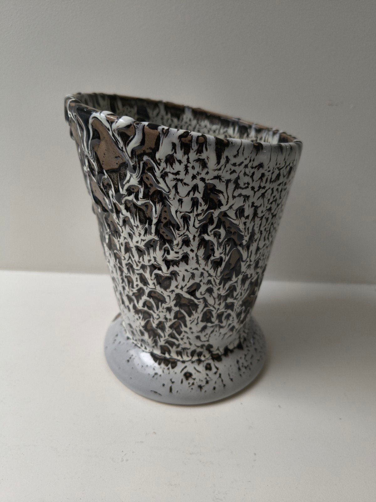 Vintage Fat Lava Vaas - Wit/Bruin/Zwart - jaren 60 /70, Antiek en Kunst, Ophalen of Verzenden