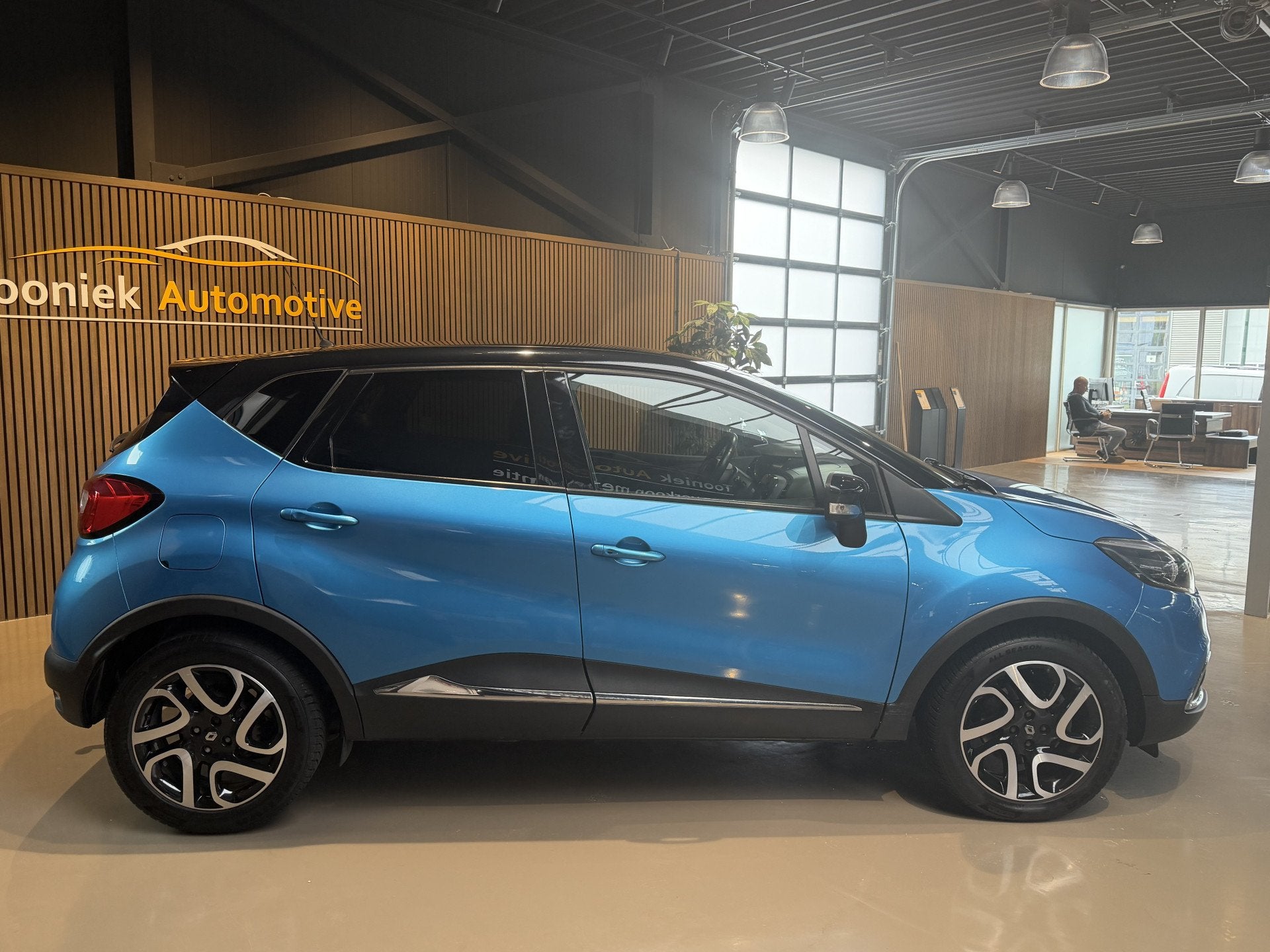 Renault Captur 1.2 TCe Dynamique Automaat | achteruitrijcame, Auto's, Renault, Euro 5, Stof, Huisgarantie, 4 cilinders