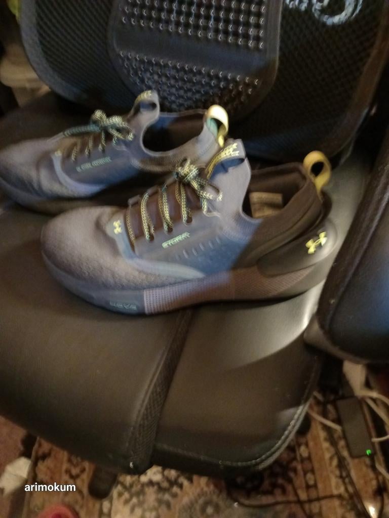 Under Armour  maat 43 HOVR Phantom Storm Sneakers, Ophalen of Verzenden, Zwart