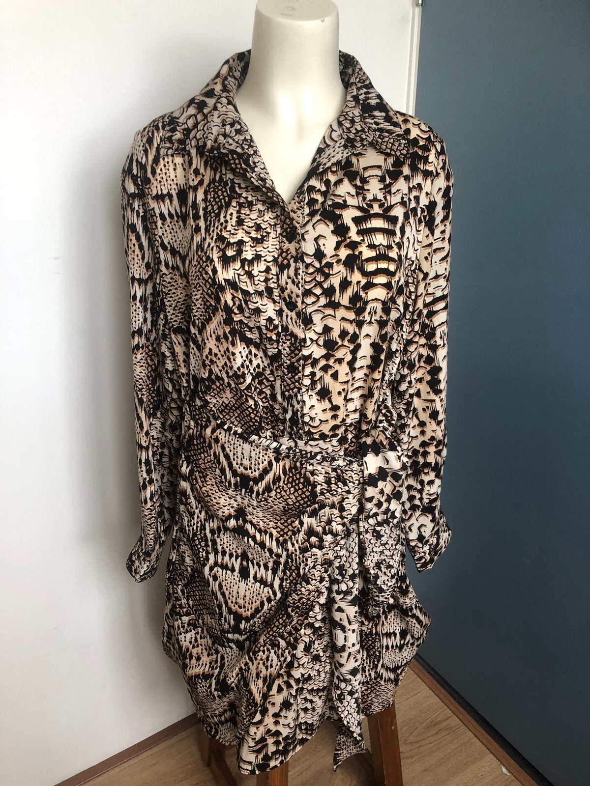 In vogue paris overslag jurk bruin beige xl, Beige, Maat 46/48 (XL) of groter, Ophalen of Verzenden, Zo goed als nieuw