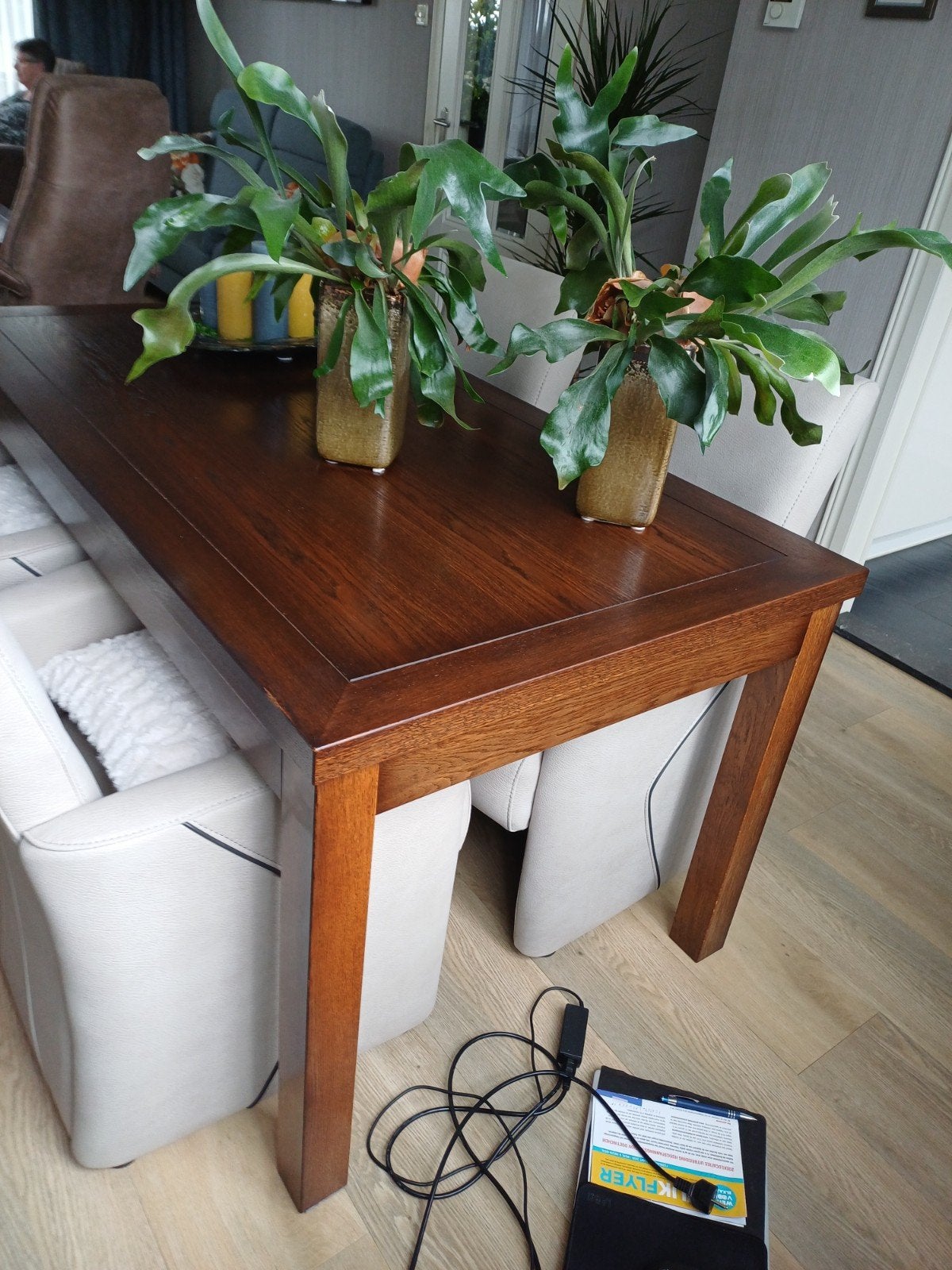 Eiken eettafel   salontafel   en tv kast, Huis en Inrichting, Badkamer | Badkamermeubels, Gebruikt, Overige typen, Minder dan 100 cm