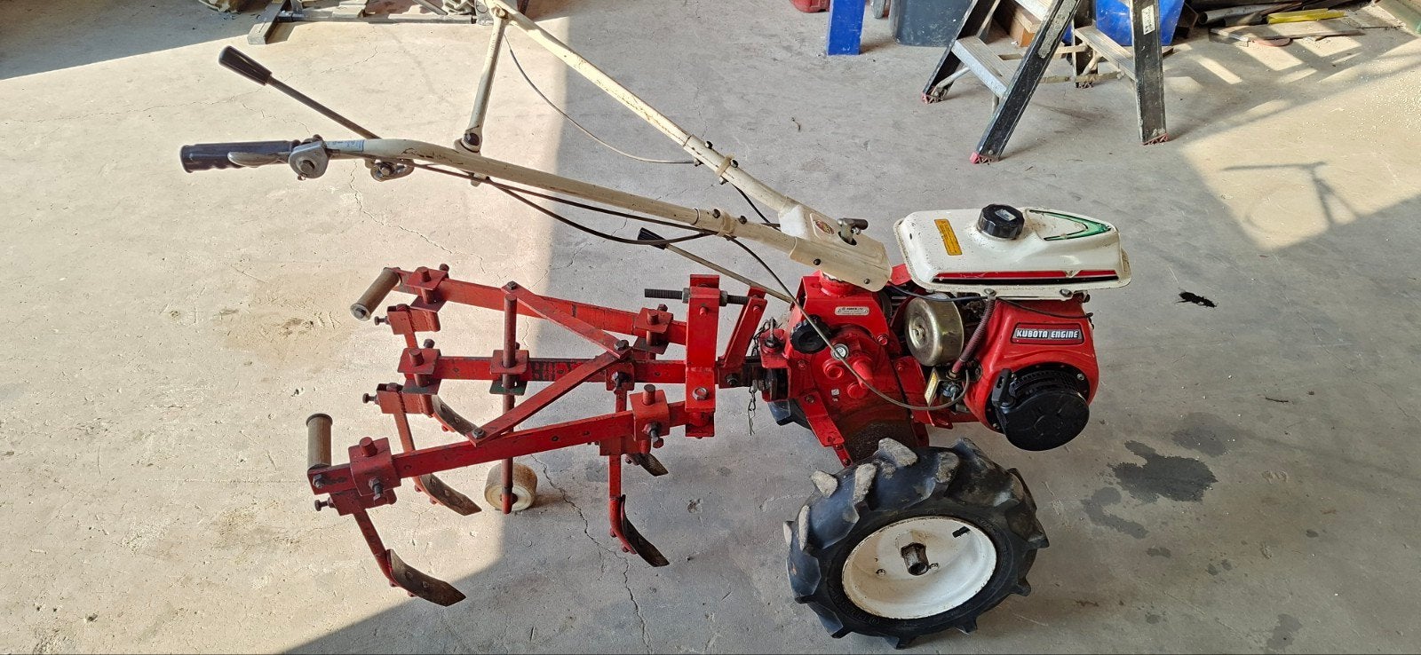 Kubota T350 Tuinfrees / Grondfrees, Ophalen of Verzenden, Gebruikt
