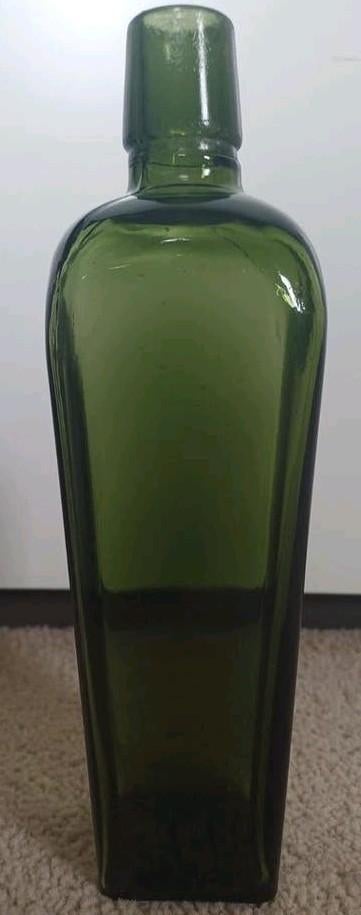 Vierkante Groenglazen jeneverfles/kelderfles, Ophalen of Verzenden, Overige kleuren, Glas, Minder dan 50 cm