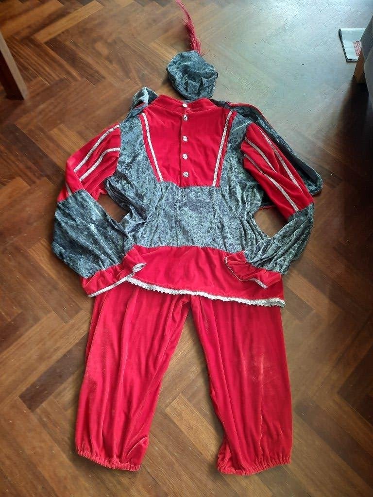 Compleet Pietenpak te koop, Diversen, Ophalen, Gebruikt