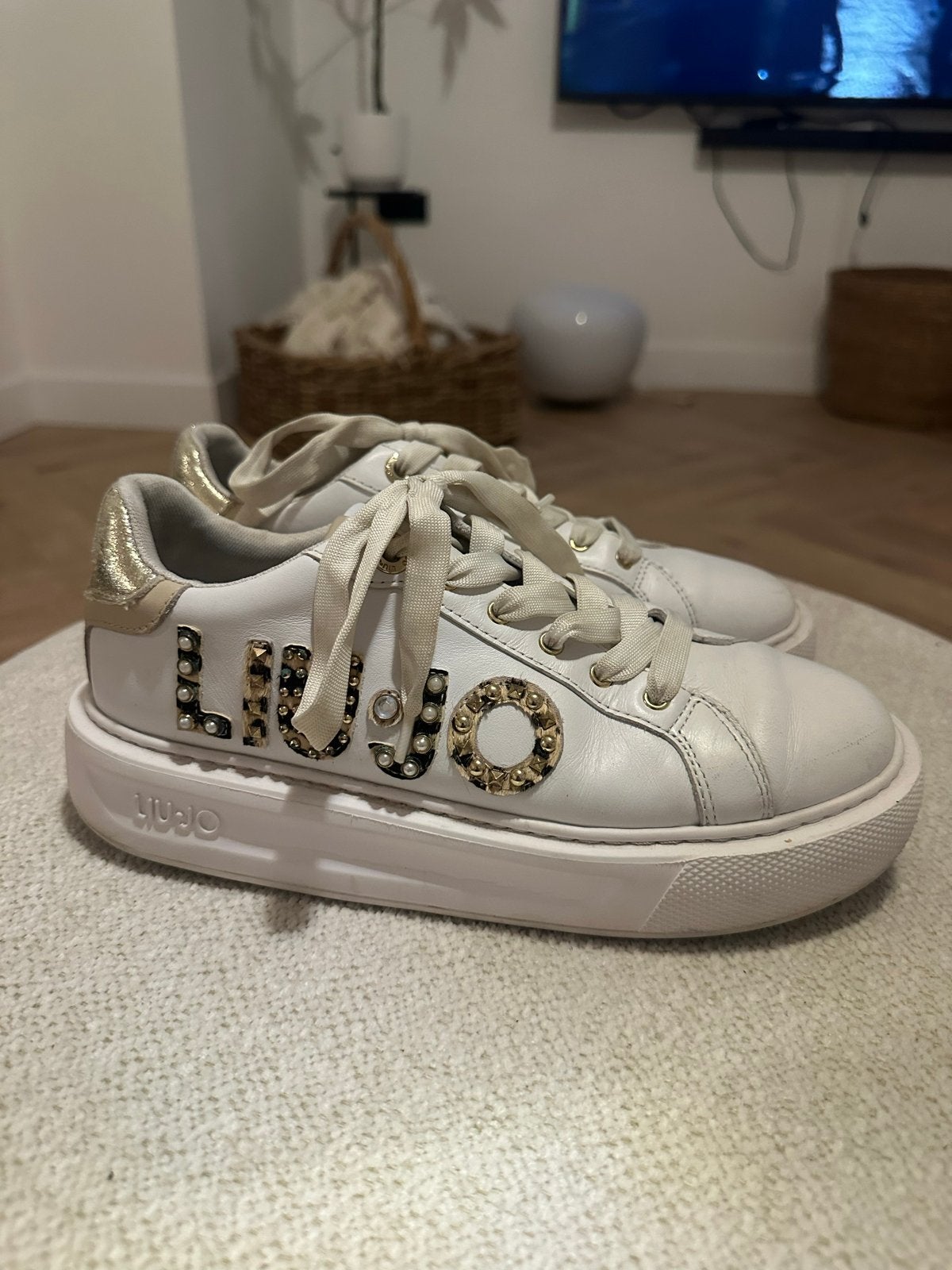 Liu-Jo Sneakers Wit Goud met Parels Maat 39, Ophalen of Verzenden, Gedragen, Wit, Sneakers of Gympen