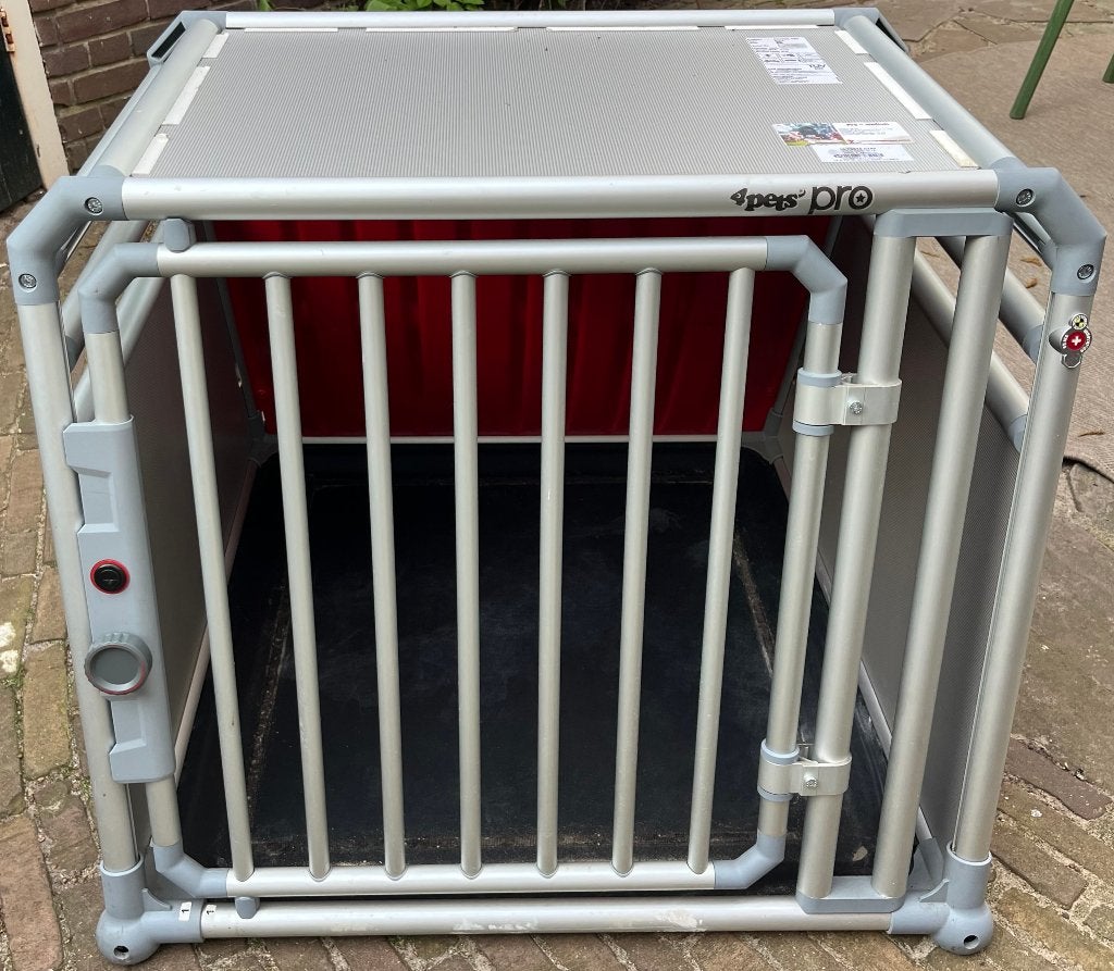 Autobench hond 4pets Pro 4 medium, Ophalen of Verzenden, Gebruikt