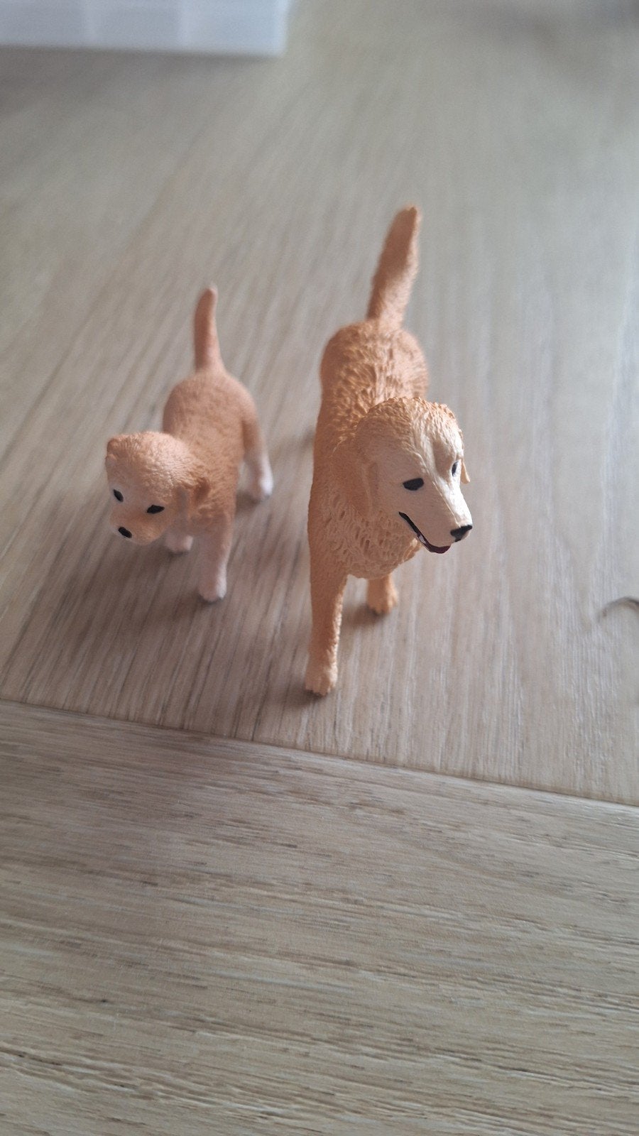 Schleich hond/puppy, Ophalen of Verzenden, Zo goed als nieuw