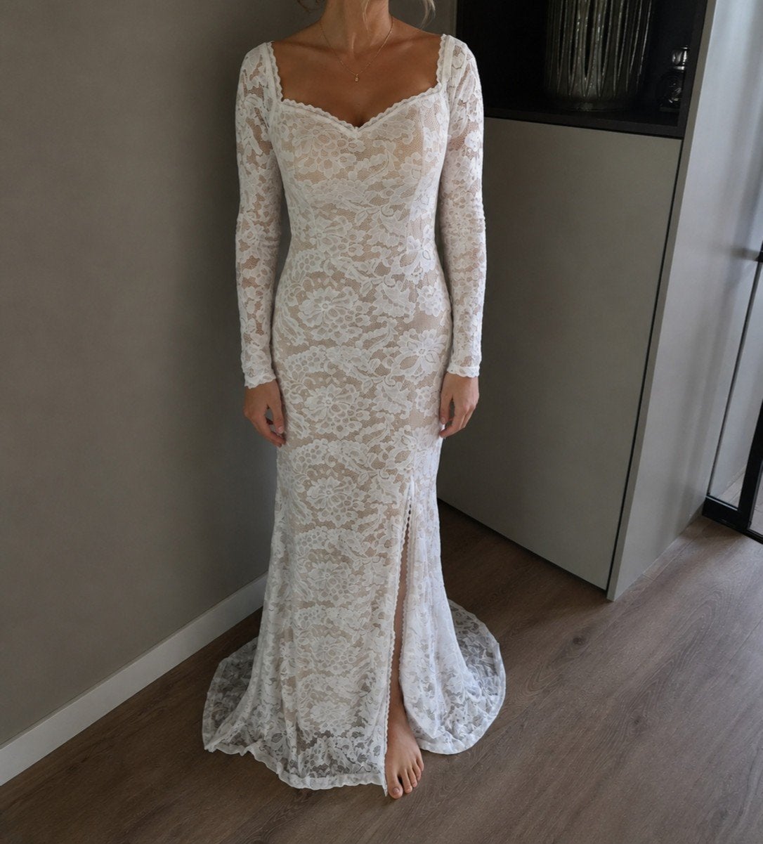 prachtige trouwjurk nieuw kant split ivory beige 38, Ophalen of Verzenden, Nieuw, Zwart