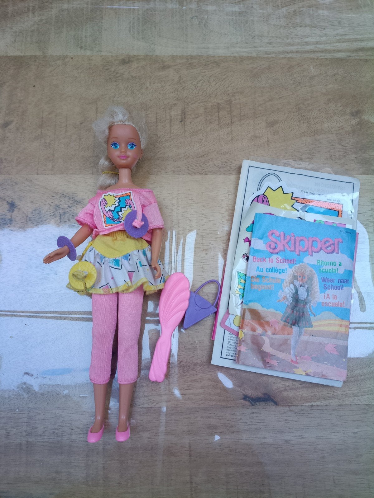 vintage Barbie skipper uit de jaren 90, Verzamelen, Ophalen, Gebruikt, Pop