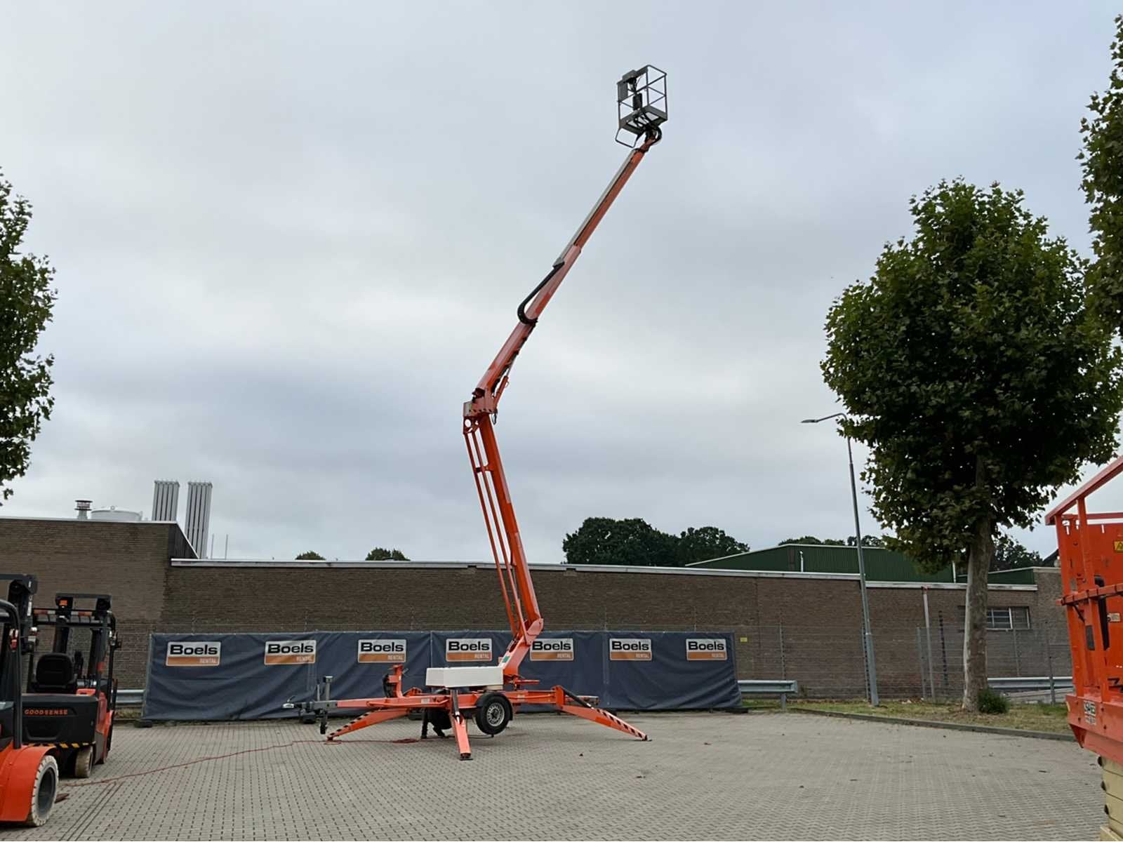 2015 Niftylift Nifty 170 HAC Hoogwerker aanhangwagen, Zakelijke goederen