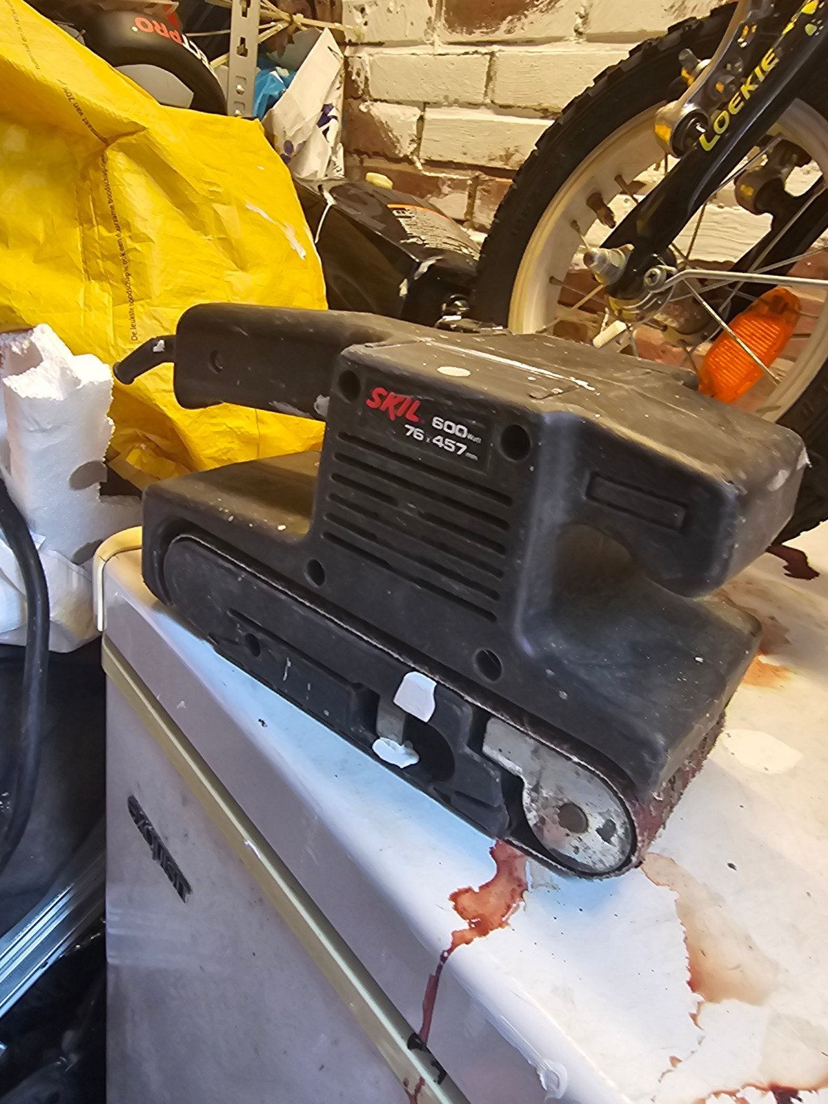 Skil bandschuurmachine 600W - Opknapper, Ophalen of Verzenden, Gebruikt, Minder dan 600 watt, Bandschuurmachine