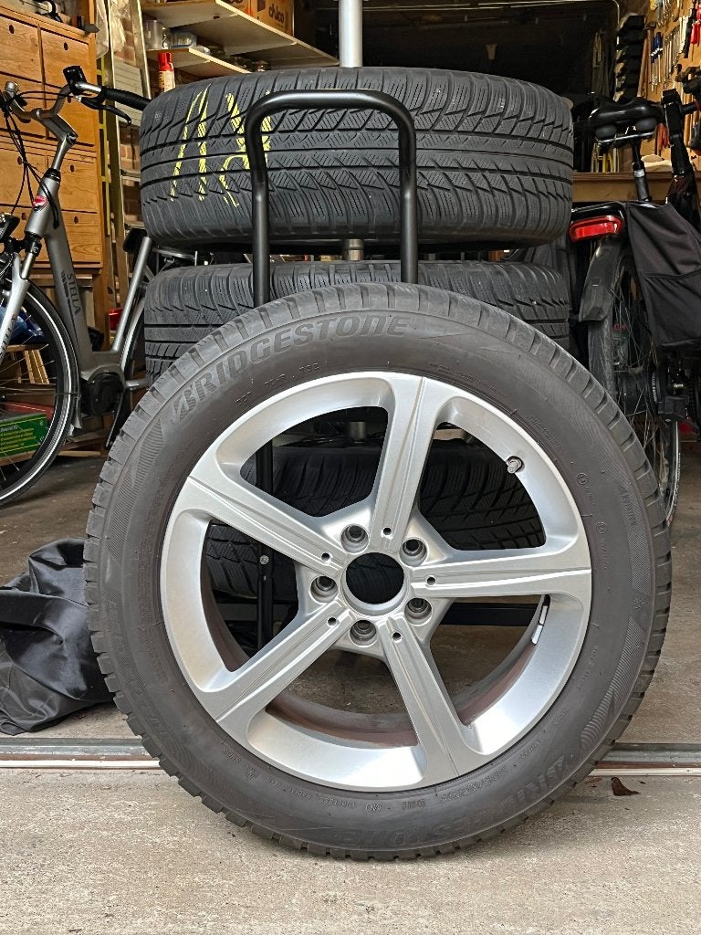 Set winterbanden op 17" alu velgen, Auto-onderdelen, Banden en Velgen, Ophalen, Gebruikt, Banden en Velgen, 17 inch