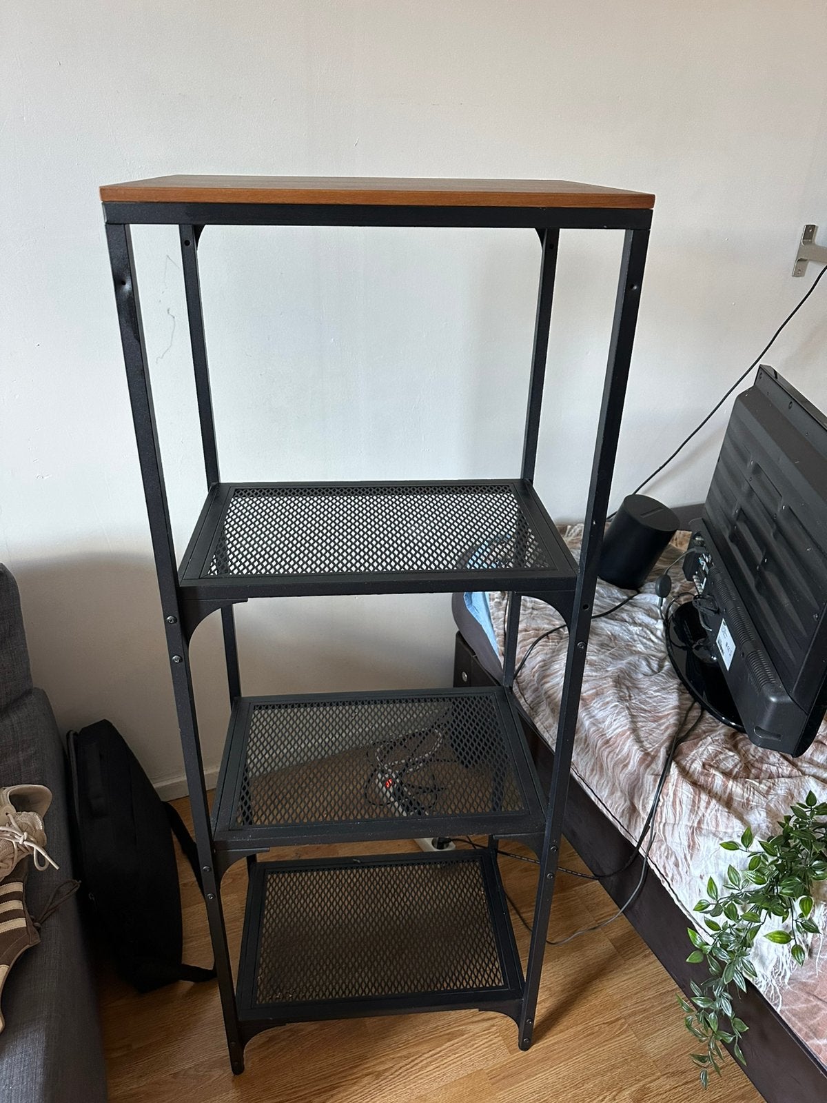 Fjällbo ikea industriele kast (hogere kast), Ophalen, Zo goed als nieuw