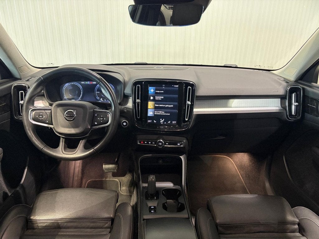 Volvo XC40 T4 Plug-in Hybrid Panodak Leder 360Camera 211pk, 129 pk, Blauw, Bedrijf, Hybride Elektrisch/Benzine