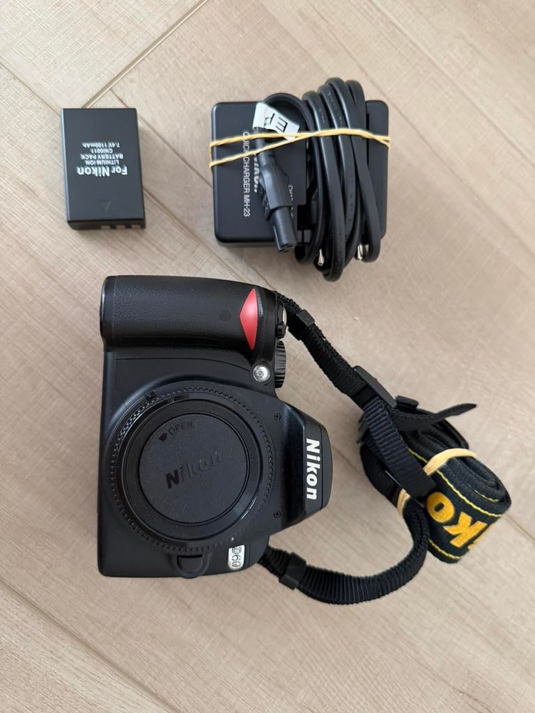 Nikon d60 body, Audio, Tv en Foto, Fotocamera's Digitaal, Ophalen of Verzenden, Zo goed als nieuw, Nikon, Geen optische zoom