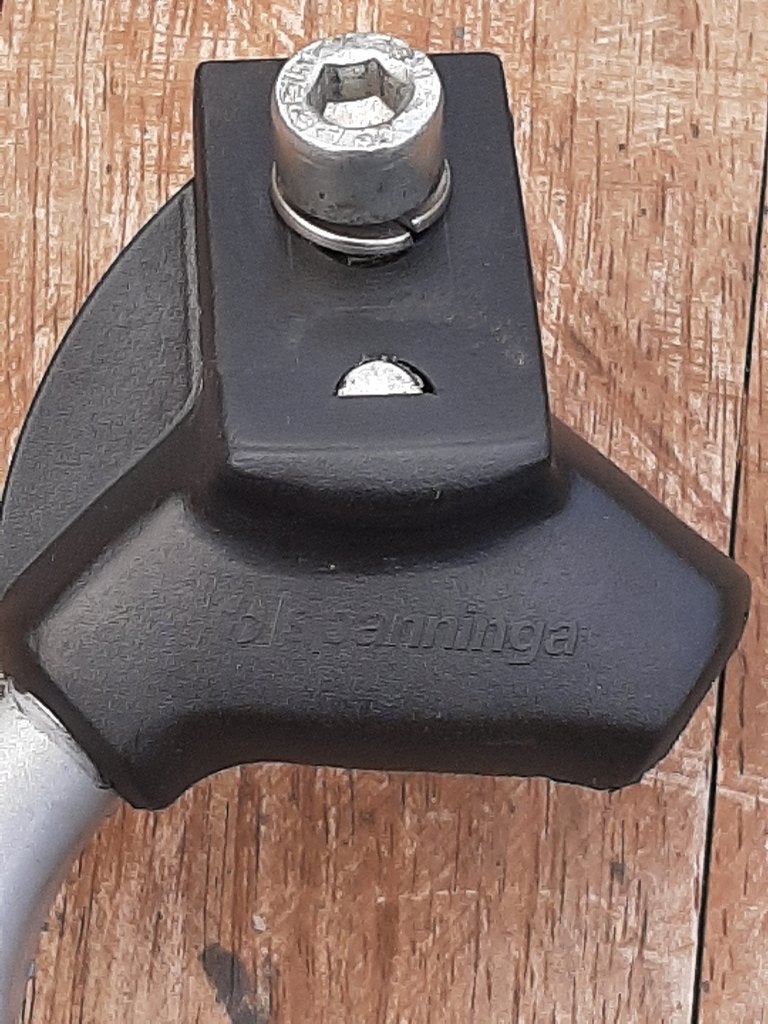 Fietsstandaard Spanninga Libra Verstelbaar 24 - 28 inch, Fietsen en Brommers, Ophalen, Frame, Elektrische fiets, Fietsstandaard Spanninga Libra Verstelbaar 24 - 28 inch