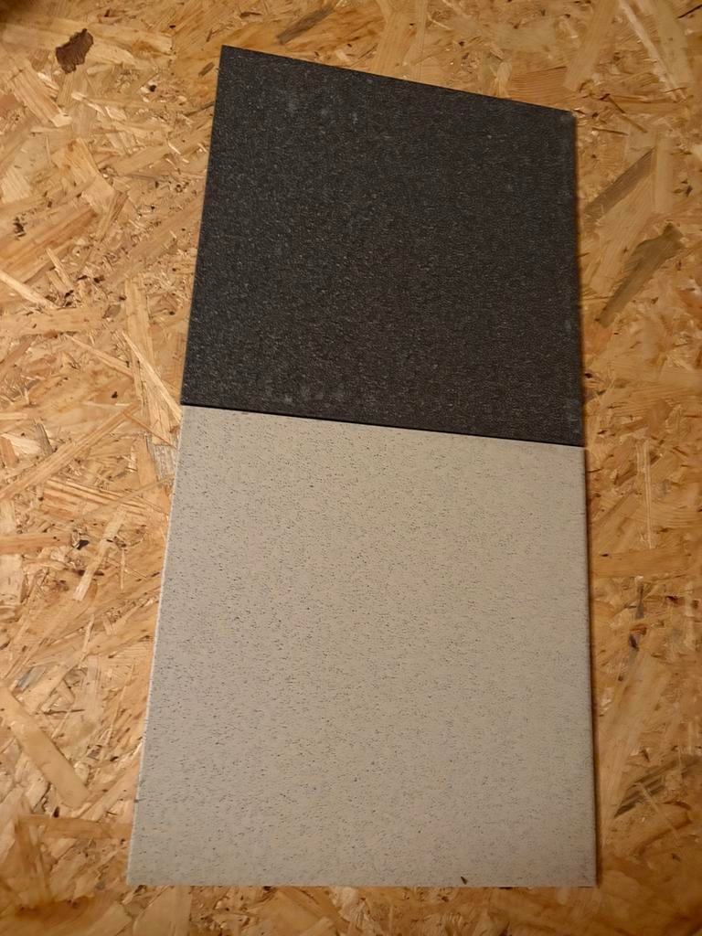 Grijs wit tegels 30x30, Ophalen, Keramiek, Zo goed als nieuw, Minder dan 5 m²
