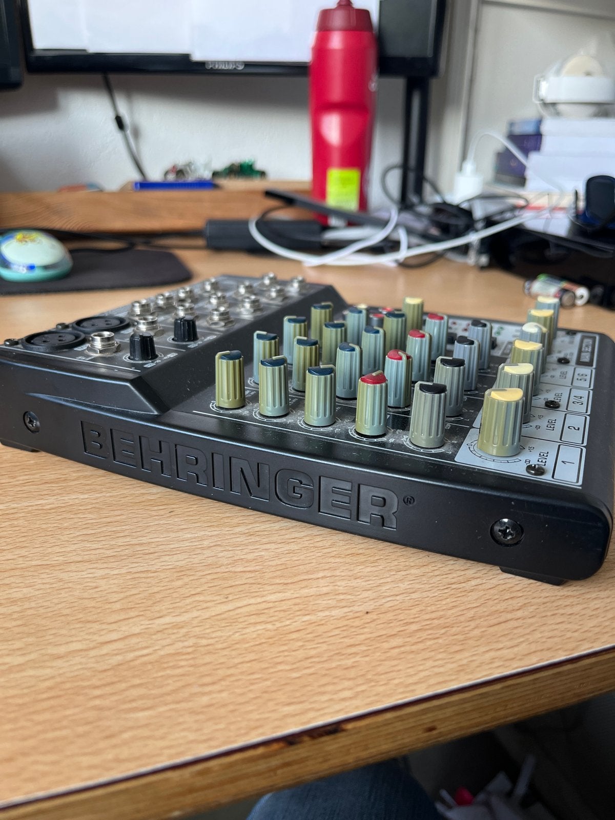 Behringer Xenyx 802 Mixer - Zonder adapter, werkend, Muziek en Instrumenten, Ophalen of Verzenden, Gebruikt, Minder dan 5 kanalen